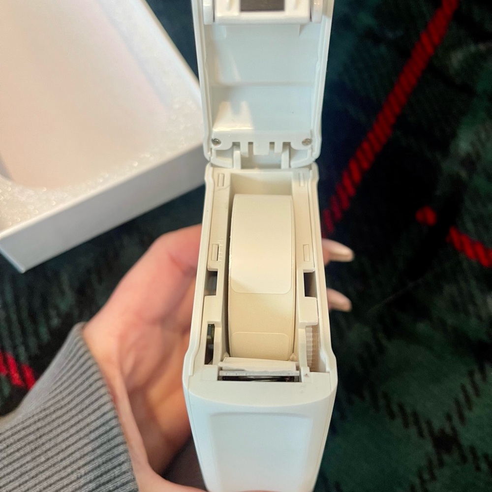 Portable label printer - Picture 4 of 5